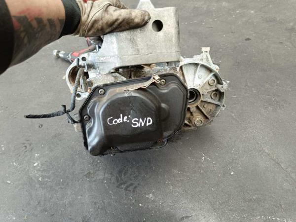 BOITE DE VITESSE VW/SEAT/SKODA/AUDI 1.0MPI CODE: SND - Vue 5